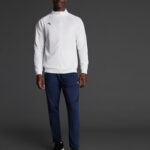 Jakna Mawi – Bijela, na modelu