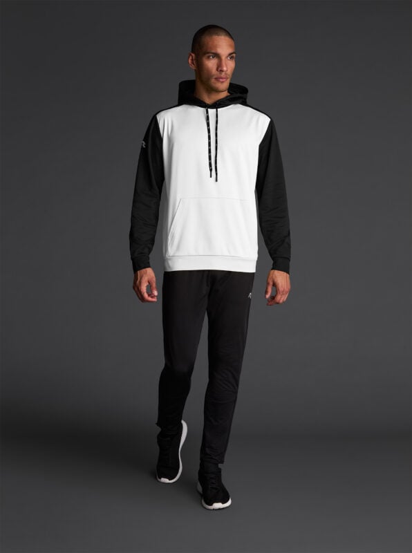 Hoodie Saba – Bijela / Crna, na modelu