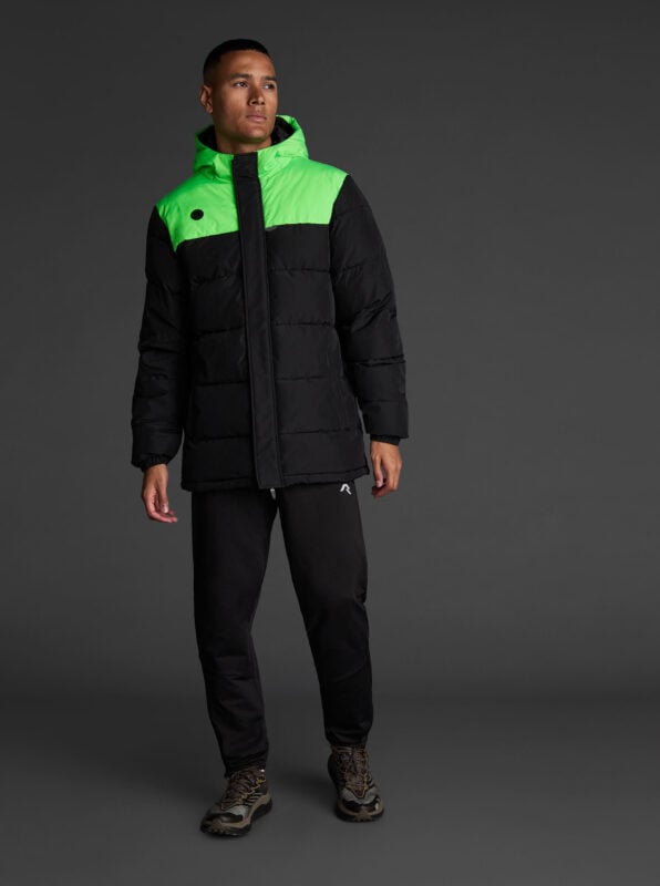 Prošivena jakna Kanzu – Crna / Fluo zelena, na modelu